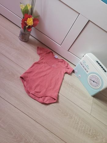 Body 🎀 petit bateau 6 mois 1€