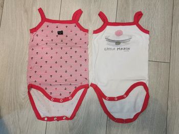 Lot 2 bodies Absorba 9 mois