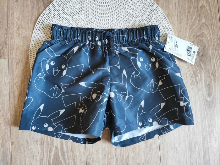 Short de bain Pikachu Neuf