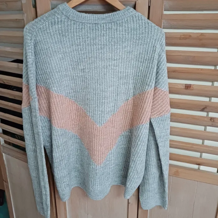 Pull pinkie gris et beige femme taille 42 / 44 - photo numéro 3