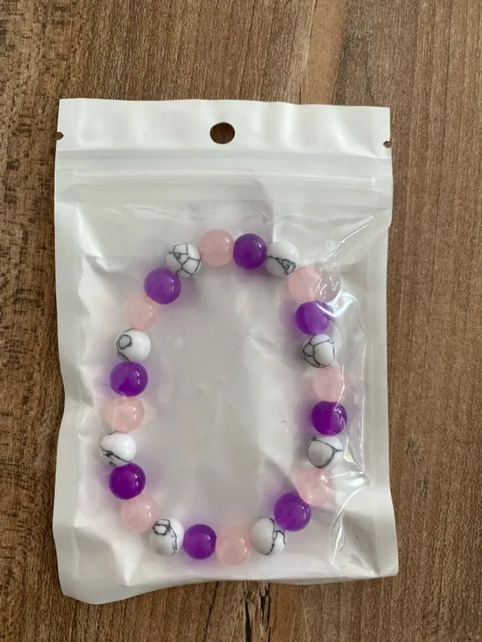Bracelet en pierres - photo numéro 2