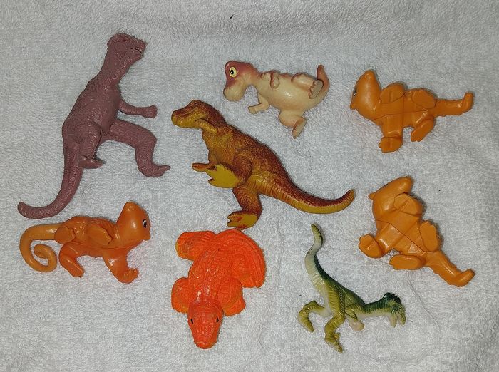 miniature figurine dinosaure et autres animaux préhistorique - photo numéro 2