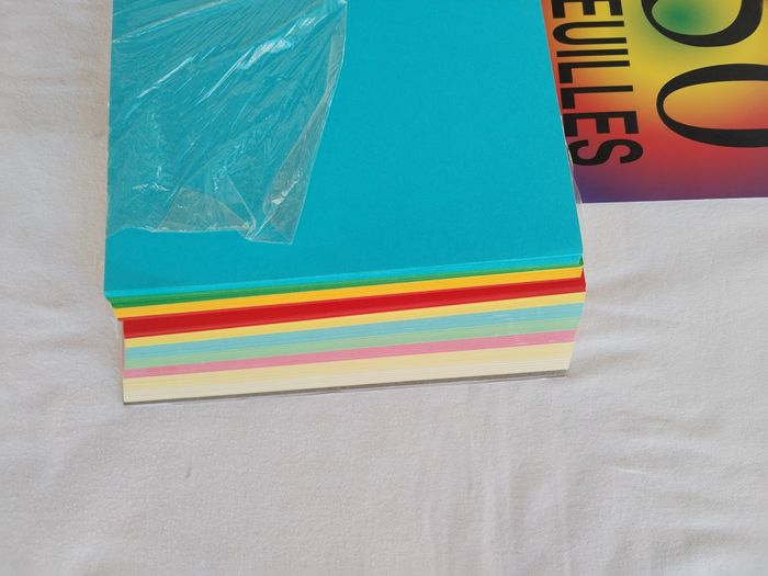 Papier couleur Papeterie 350 feuilles de couleur - photo numéro 5