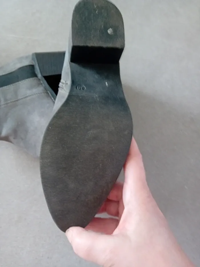 Chaussure grise pointure 39 - photo numéro 7