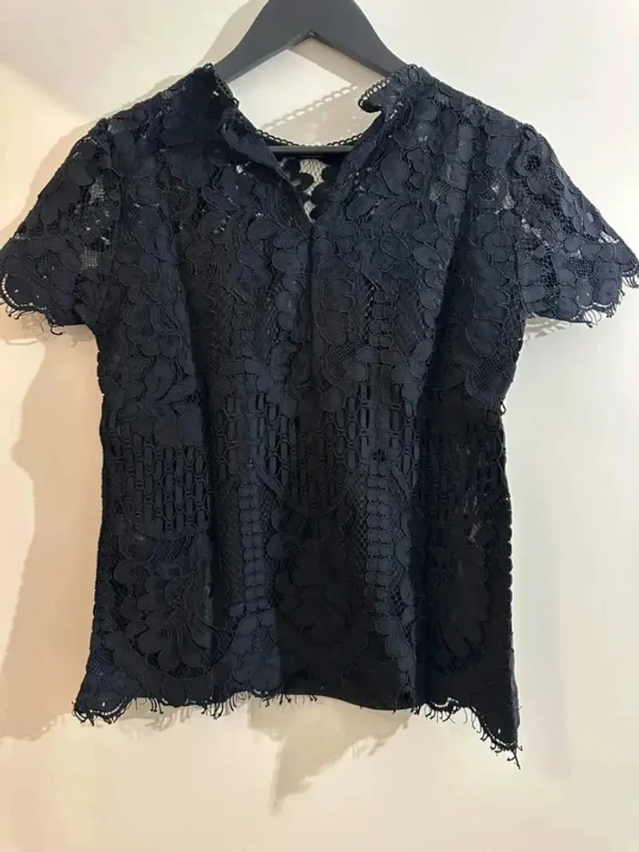 T-shirt dentelle noire chic – Élégant & léger, parfait été/soirée taille M - photo numéro 5