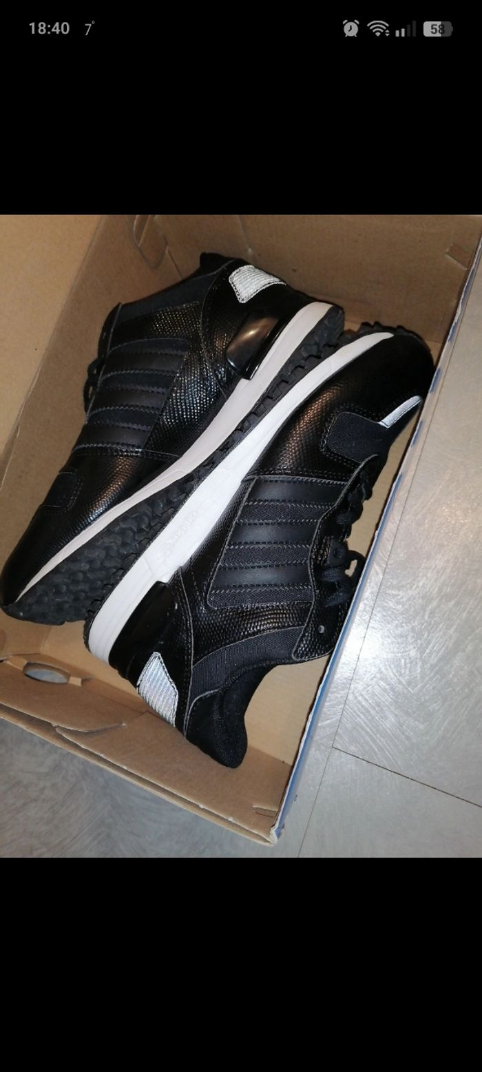 Adidas - photo numéro 3