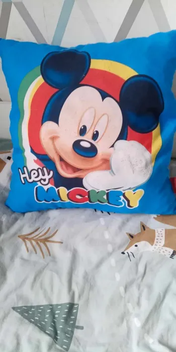 Coussin Mickey enfant