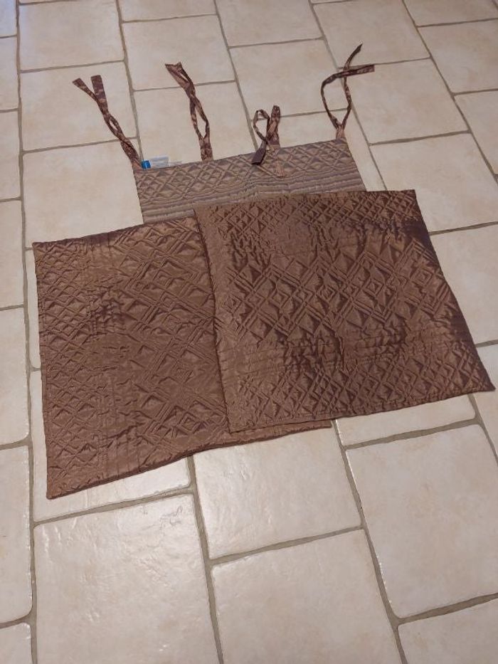 Protèges coussin et fauteuil