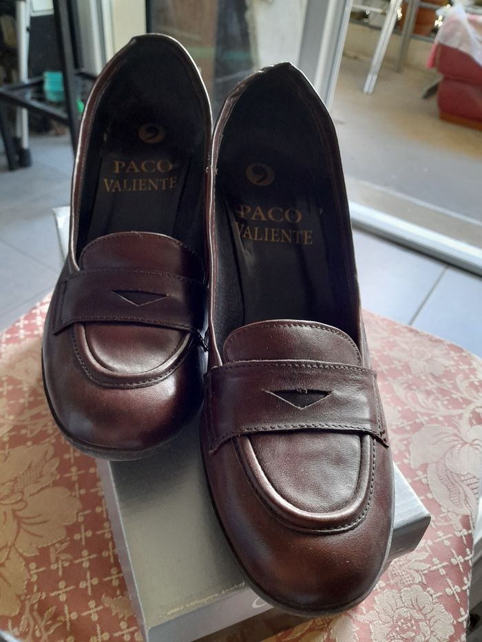 CHAUSSURES FEMME "PACO VALIENTE"  TAILLE 39