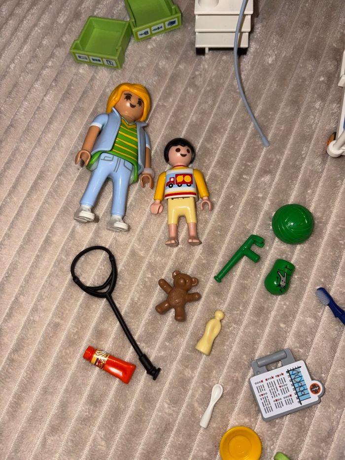 Chambre pédiatrique hôpital Playmobil - photo numéro 2