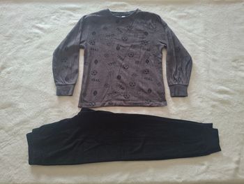 Pyjama velours foot 9/10 ans 