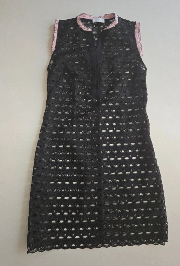 Robe dentelle noire Sandro Paris – T36 - photo numéro 2