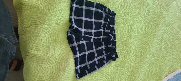 Short fille - photo numéro 2