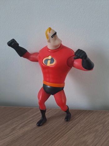 Figurine indestructible