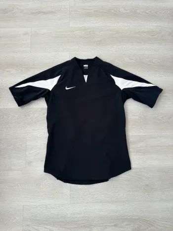 T-shirt Nike