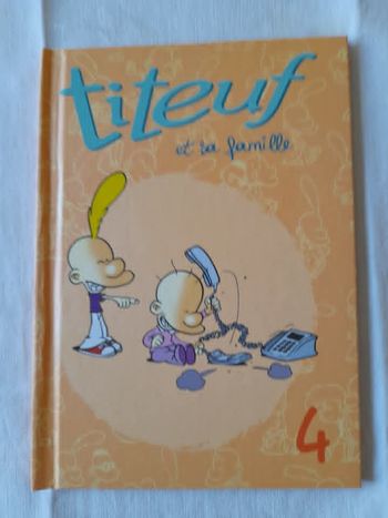 Livre "Titeuf et sa famille" 