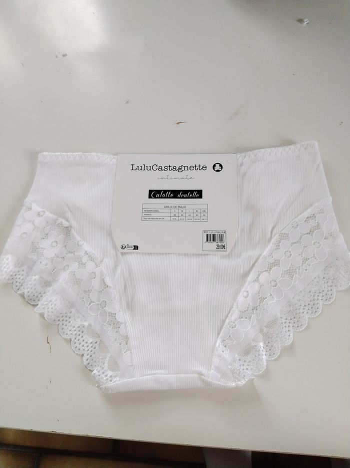 Culotte neuve - photo numéro 2