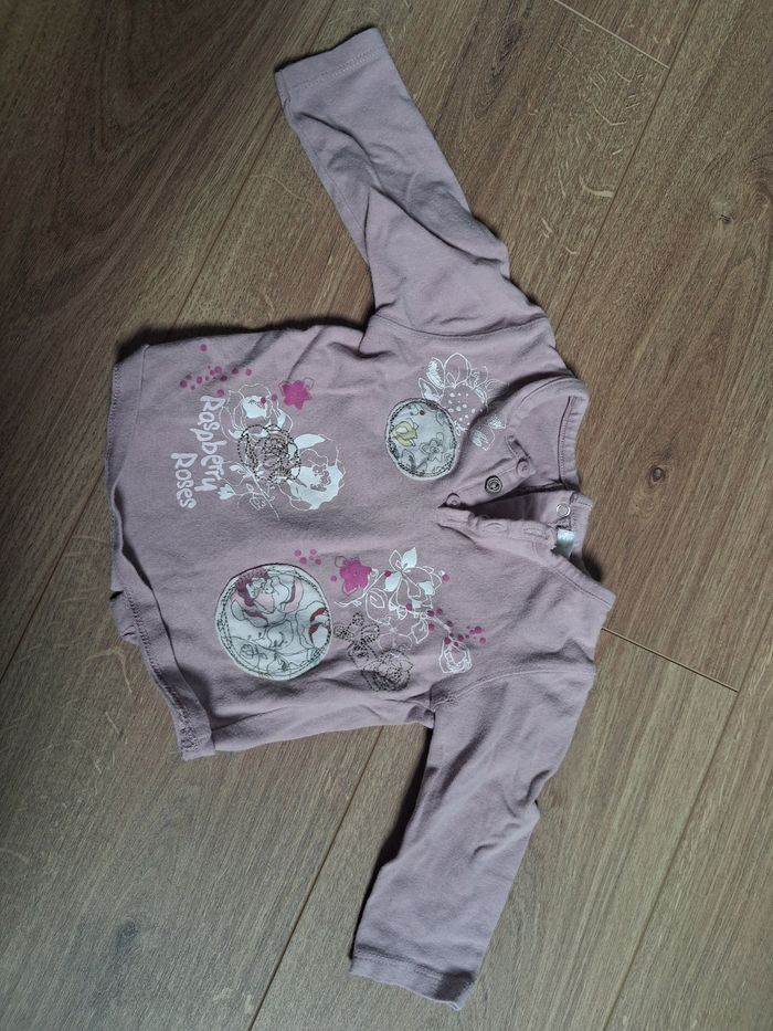 Lot de 4 t shirts fille 6 mois - photo numéro 5