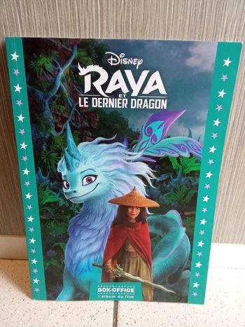 Livre enfant Disney raya et le dernier dragon