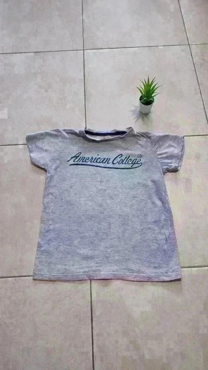 T-shirt manches courtes gris American College 12 ans | Look tendance !