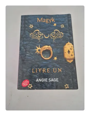 Magyk livre un