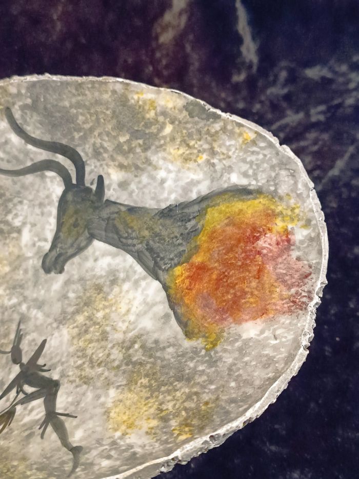 Plat décor rupestre - photo numéro 2