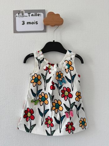 Robe à fleur - taille 3 mois 🌸
