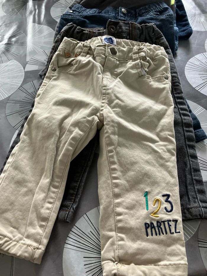 Lot pantalons - photo numéro 2