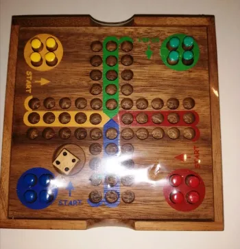 Jeu des 4 chevaux en bois