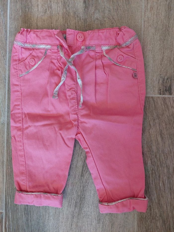 Ensemble pantalon t-shirt - photo numéro 2