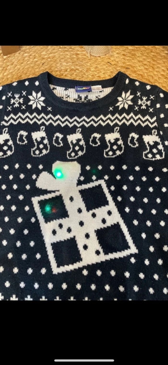 Pull de noel lumineux garçon 4-6ans - photo numéro 3