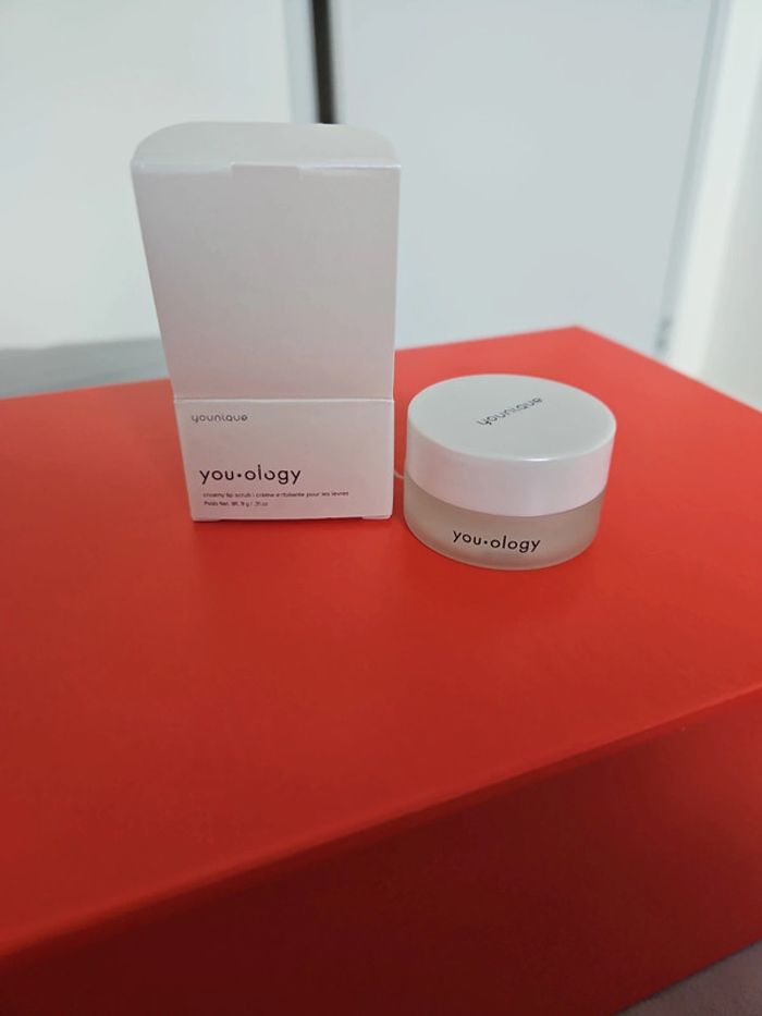 Crème exfoliante pour les lèvres - photo numéro 2