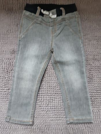 Jeans Kiabi 2 ans