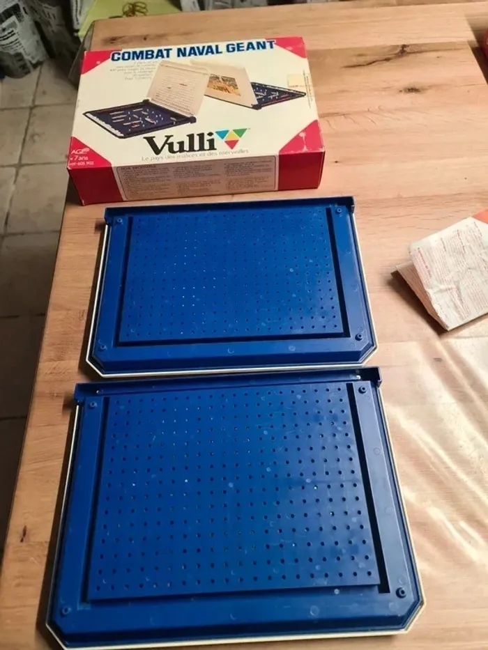 Jeu de société Combat Naval Géant des éditions Vulli, - photo numéro 3