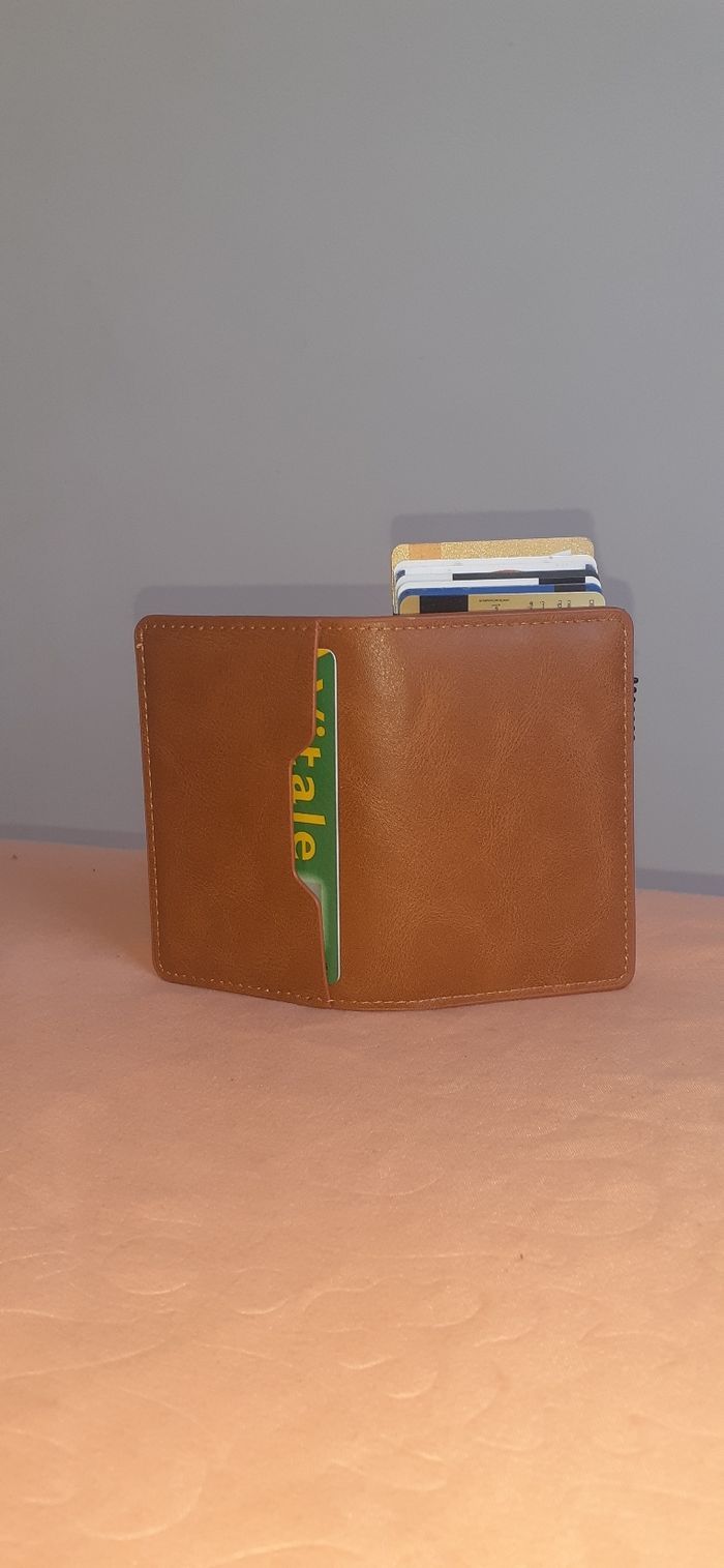 Card holder - photo numéro 11
