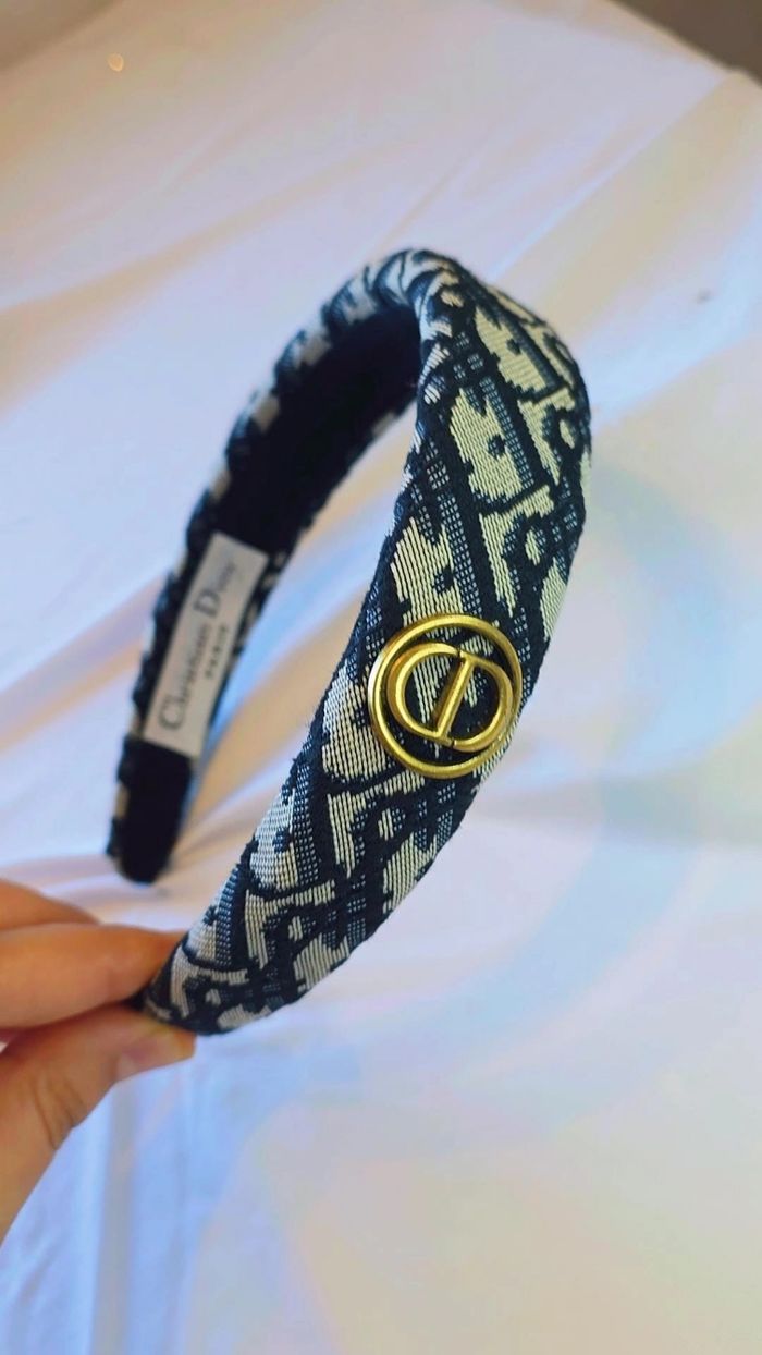 Un accessoire chic et intemporel pour sublimer vos coiffures - photo numéro 6