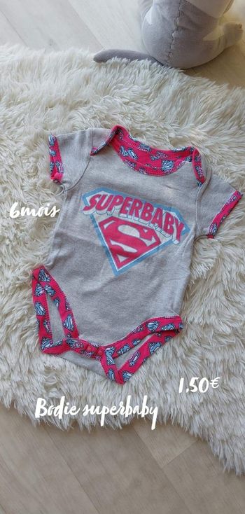 Bodie superbaby 6 mois
