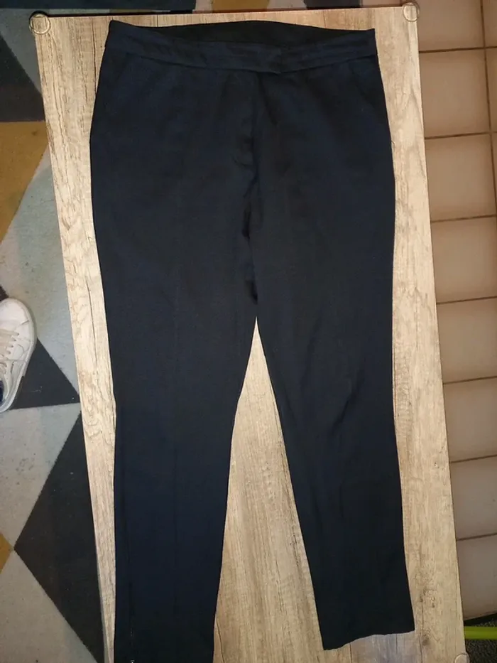 Pantalon noir 42