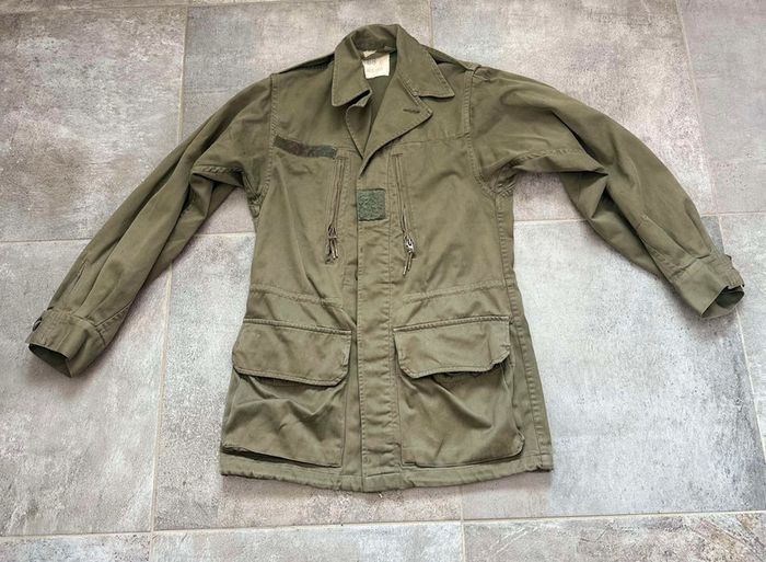 🤩 superbe veste militaire armée française taille du S au M en très bon état