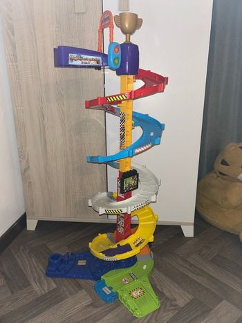 Circuit spirale tut tut bolide