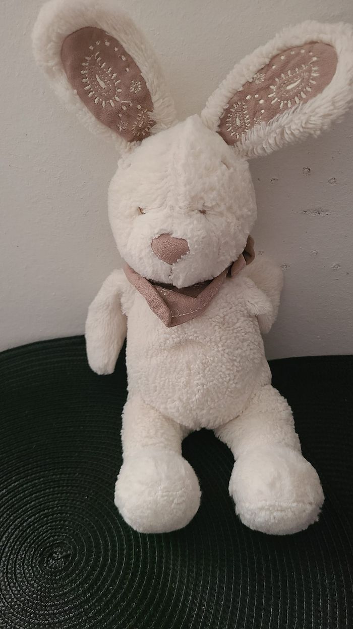 DOUDOU PELUCHE NICOTOY LAPIN BANDANA BLANC MARRON TAUPE 30 cm - photo numéro 2