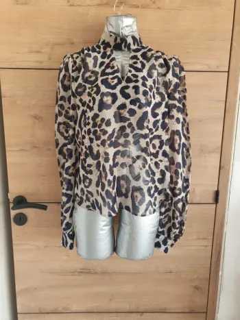 Blouse leopard transparente
