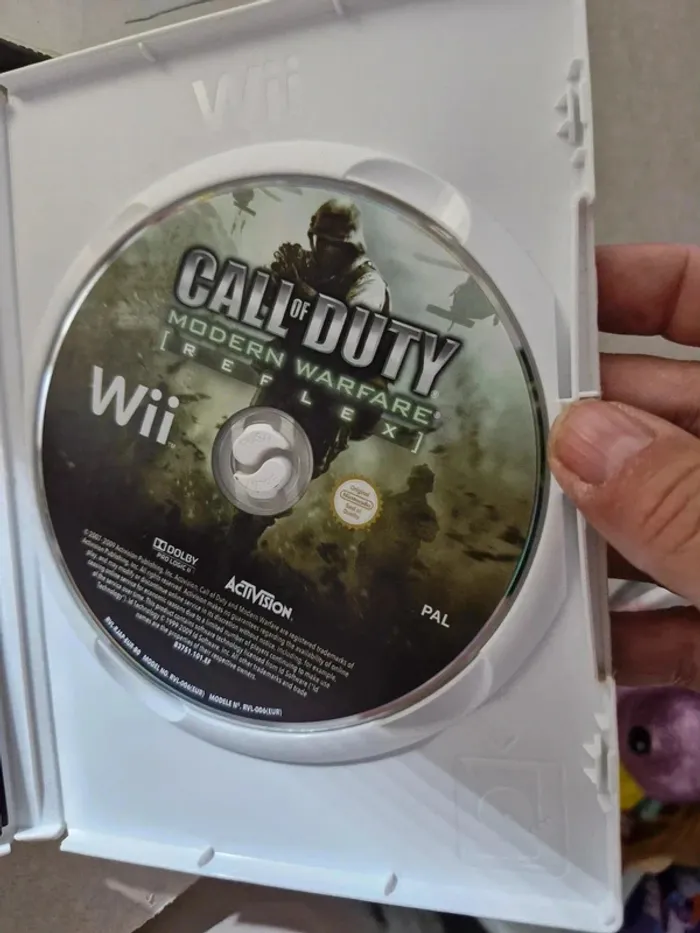 Jeu wii call of duty modern warfare - photo numéro 3