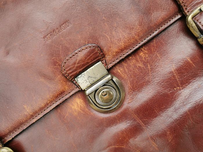 Serviette vintage en cuir Arthur & Aston - photo numéro 11