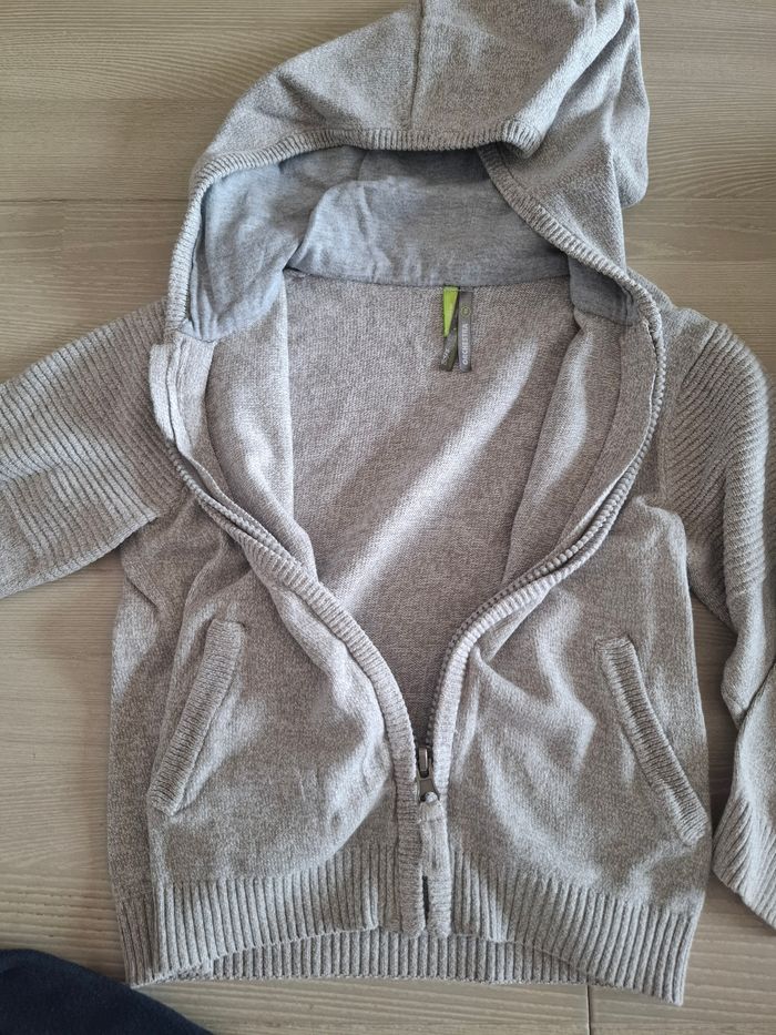 Lot vestes 2 ans - photo numéro 4