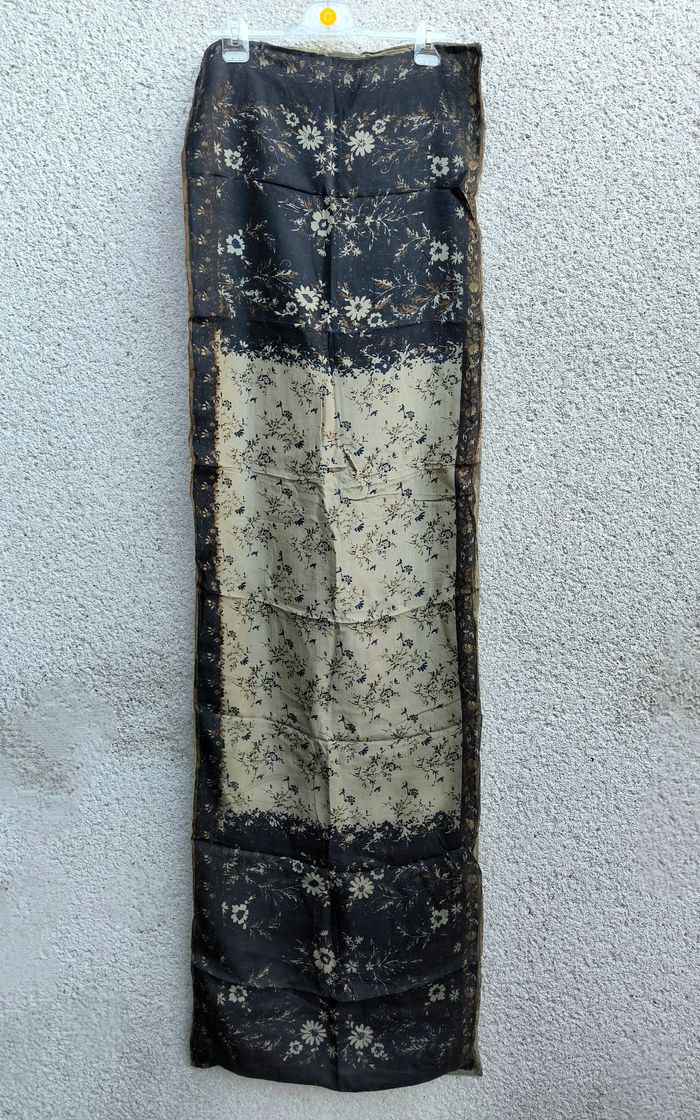 Foulard La fiancée du Mékong - photo numéro 2