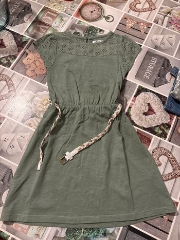 Robe 6 ans kaki