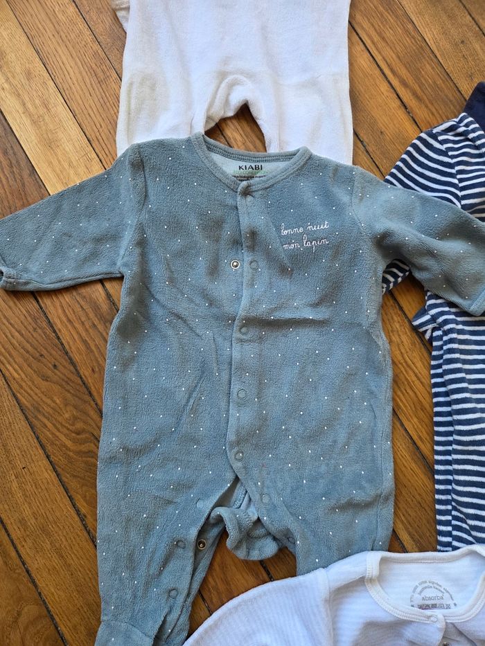 Lot pyjamas 1 pièce - photo numéro 5