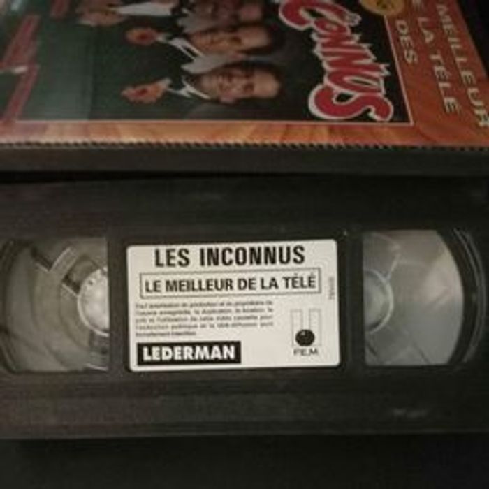 VHS les inconnus - photo numéro 3