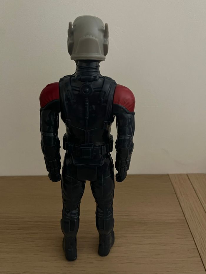 Figurine ant man - photo numéro 4
